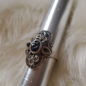 Elegant Black 925 Silver Women's Ring